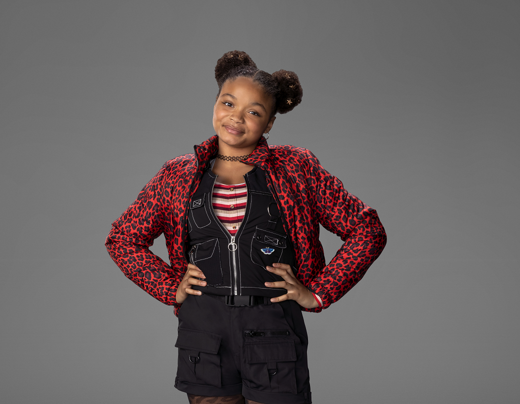 Kayden Grace Swan Kicks Off 'The Astronauts' | TEENPLICITY